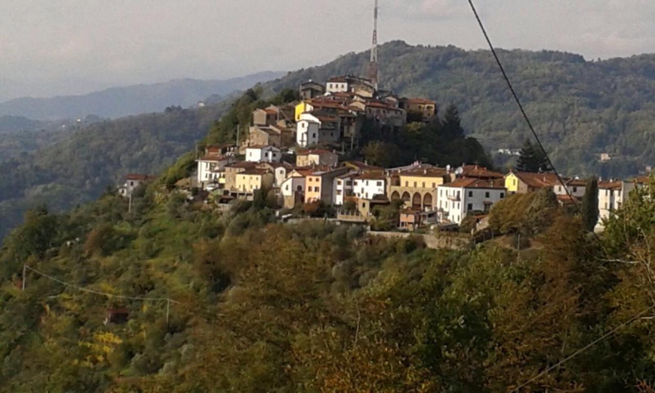 Piscina Con Vista Βίλα Bagni di Lucca Εξωτερικό φωτογραφία