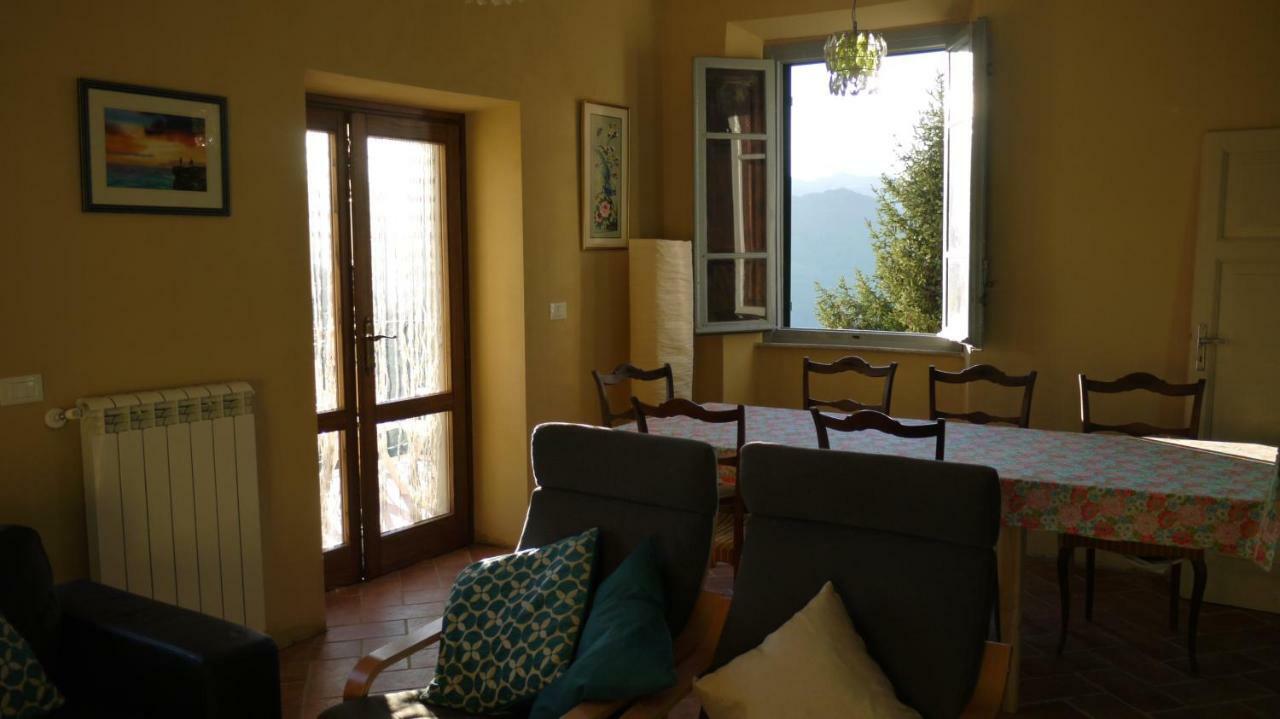 Piscina Con Vista Βίλα Bagni di Lucca Εξωτερικό φωτογραφία